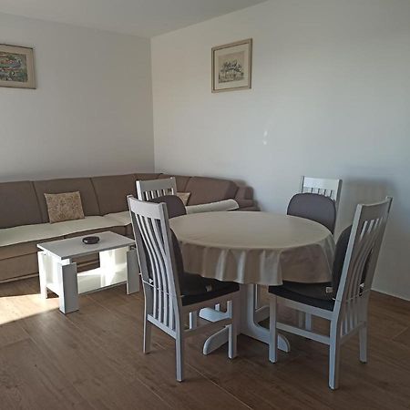 Apartment Bolanca Primosten Bagian luar foto