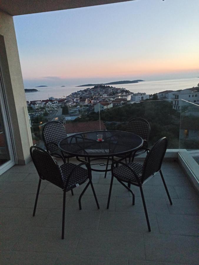 Apartment Bolanca Primosten Bagian luar foto
