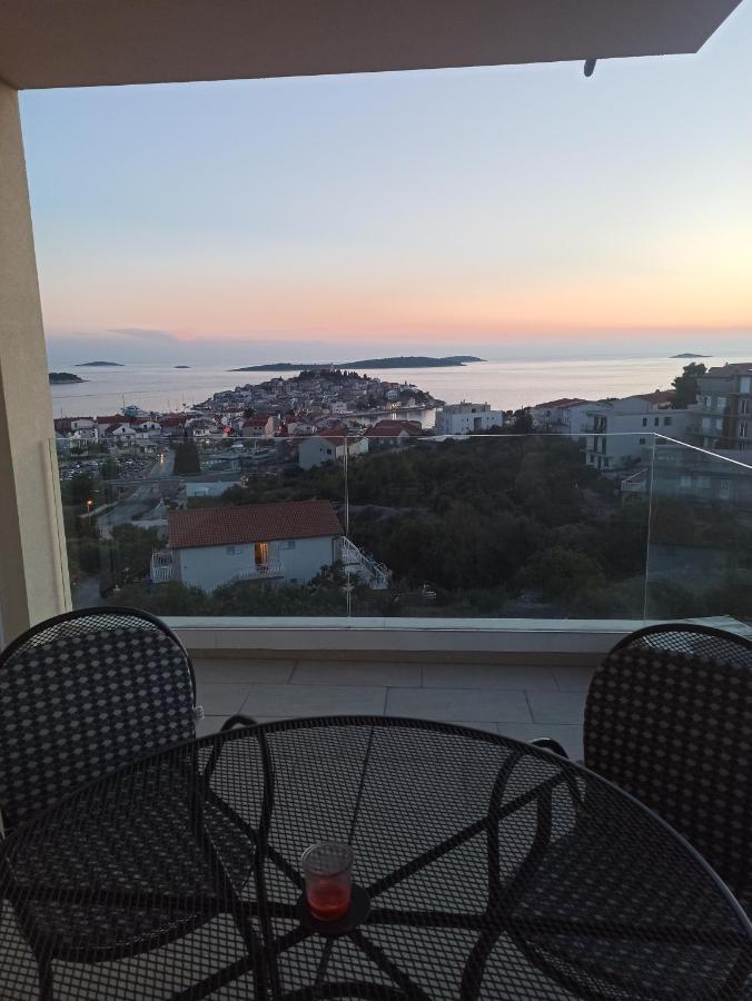 Apartment Bolanca Primosten Bagian luar foto