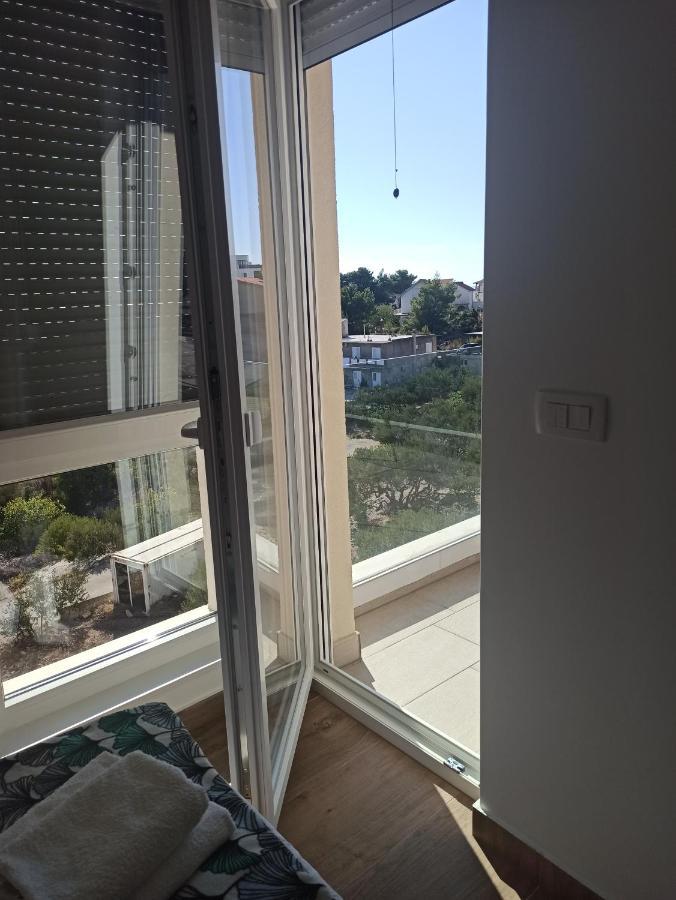 Apartment Bolanca Primosten Bagian luar foto