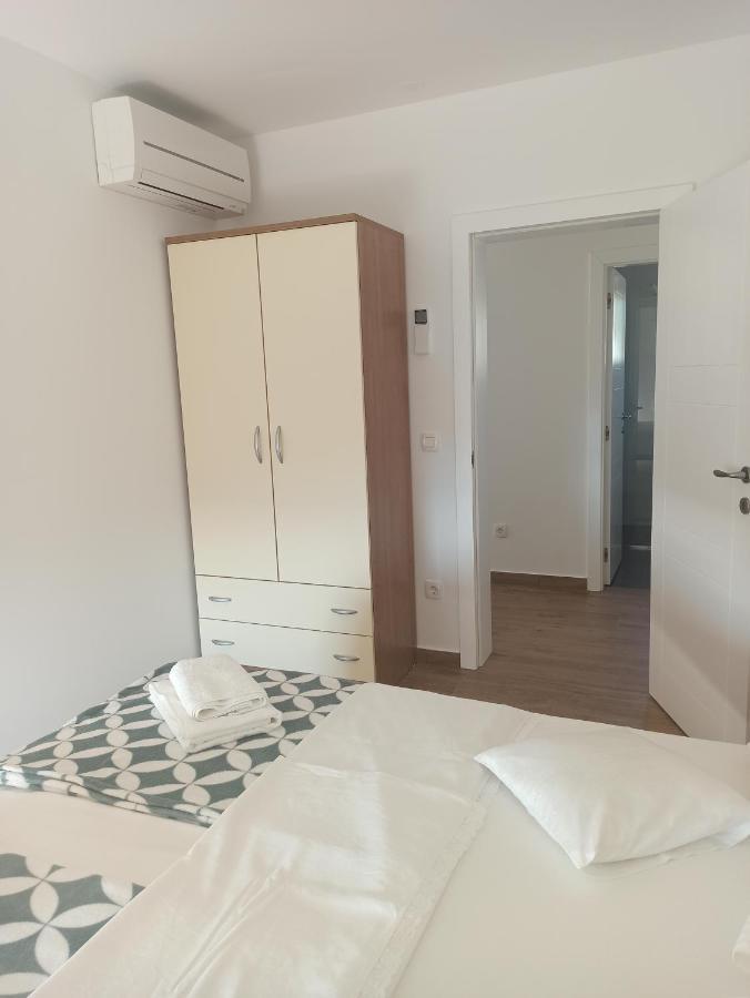 Apartment Bolanca Primosten Bagian luar foto